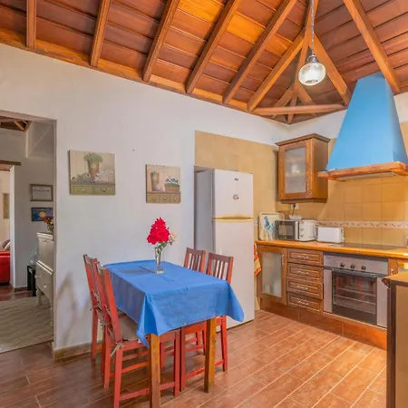 Semesterbostad Chl Casa Tradicional Basilisa Capote, La Palma *